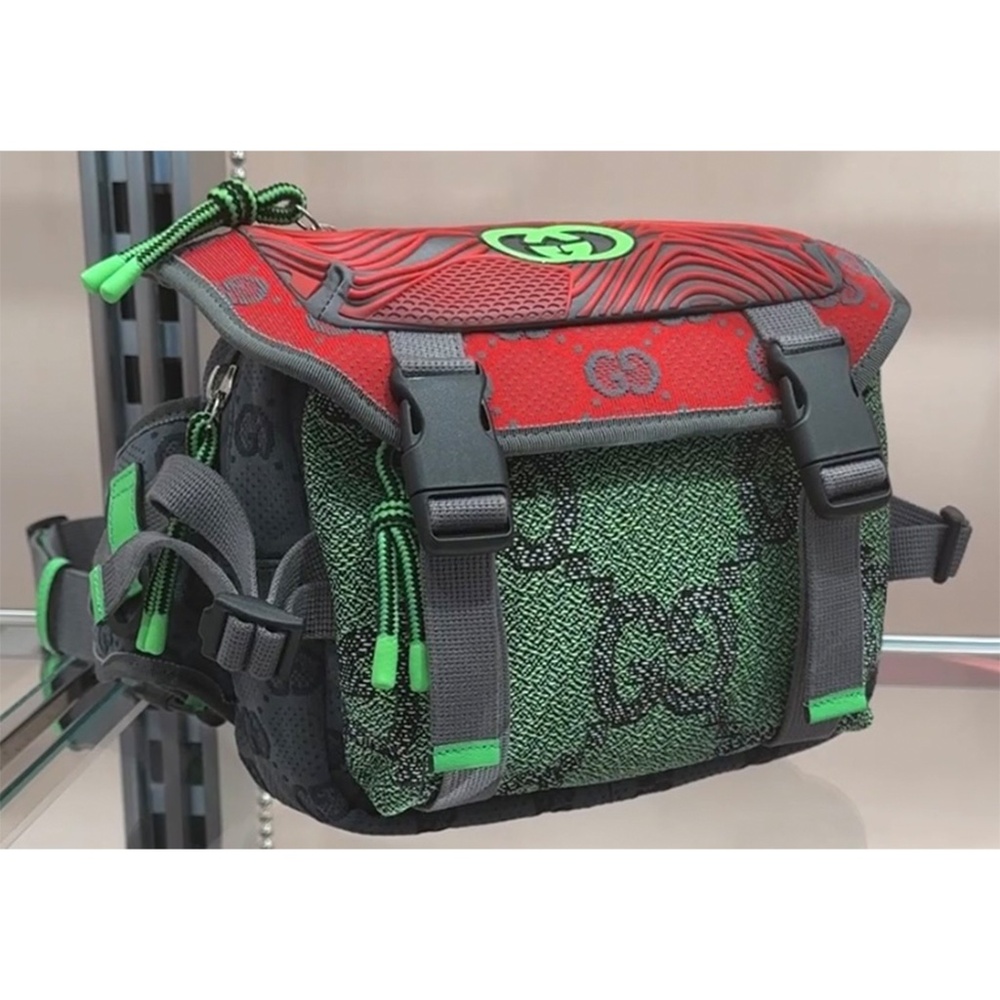 Gucci GG Nylon‎ Backpack 721100 red and green